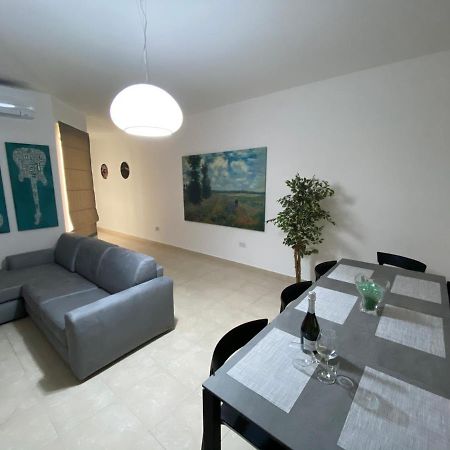 Rock Bay Apartment บีร์เซบบูจา ภายนอก รูปภาพ